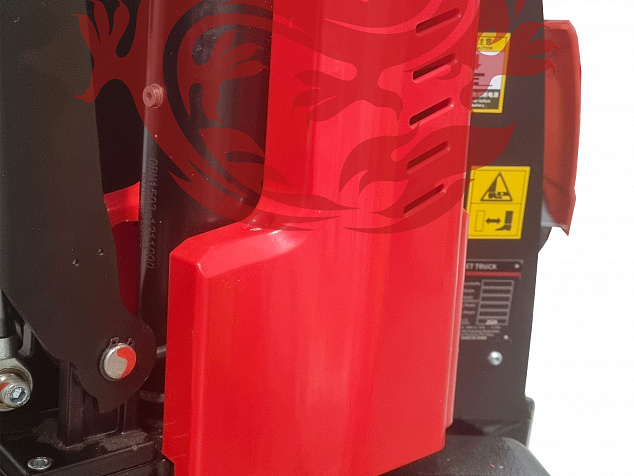 Транспортировщик паллет с литий-железо фосфатной АКБ HELI CBD15C-Li4